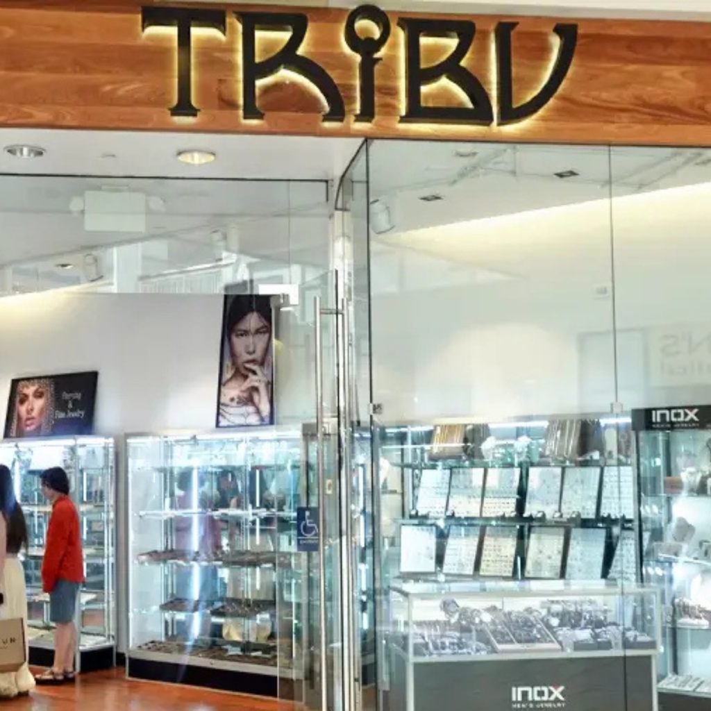 Tribu fine jewelry and piercing shop storefront
