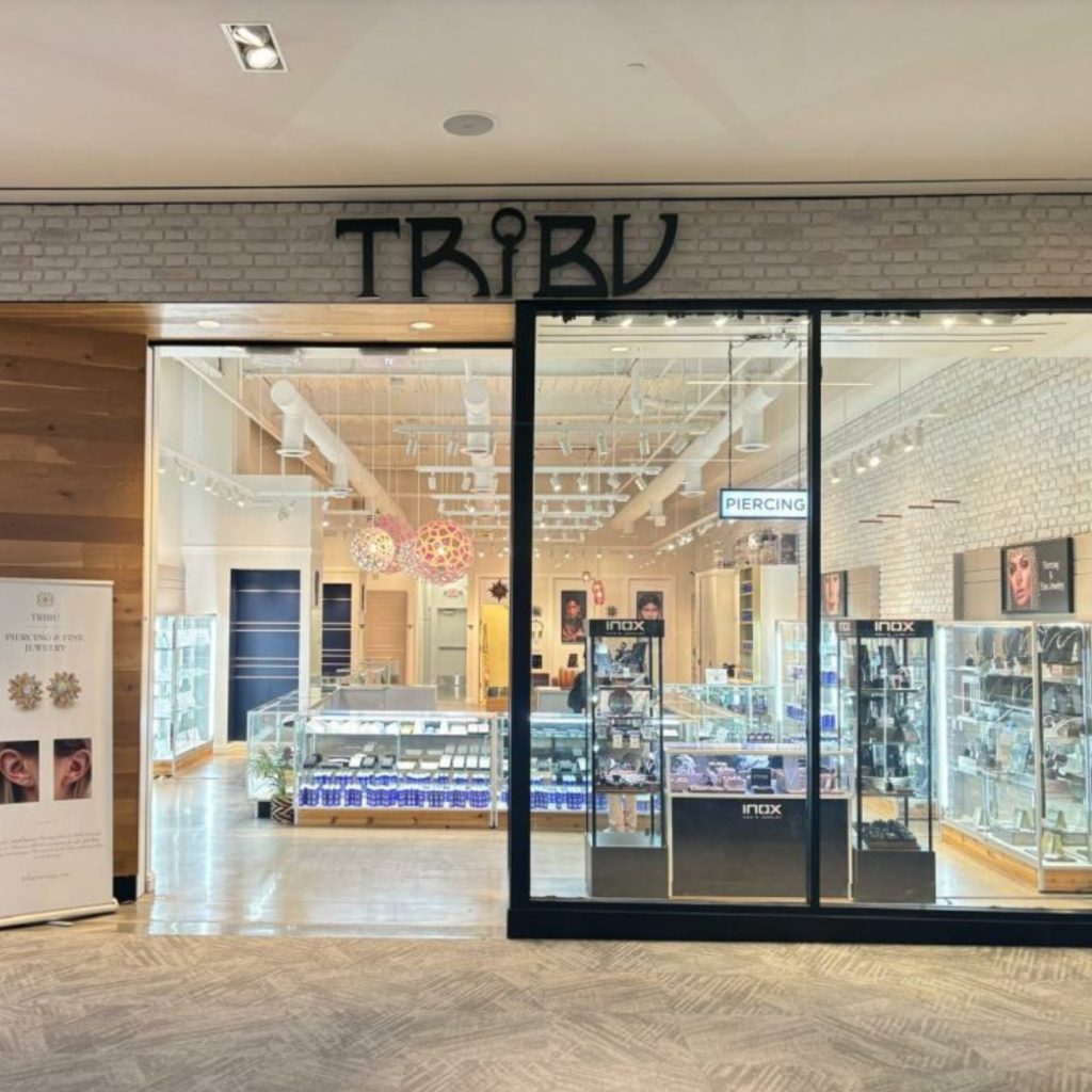 Tribu body piercing and fine jewelry store entrance